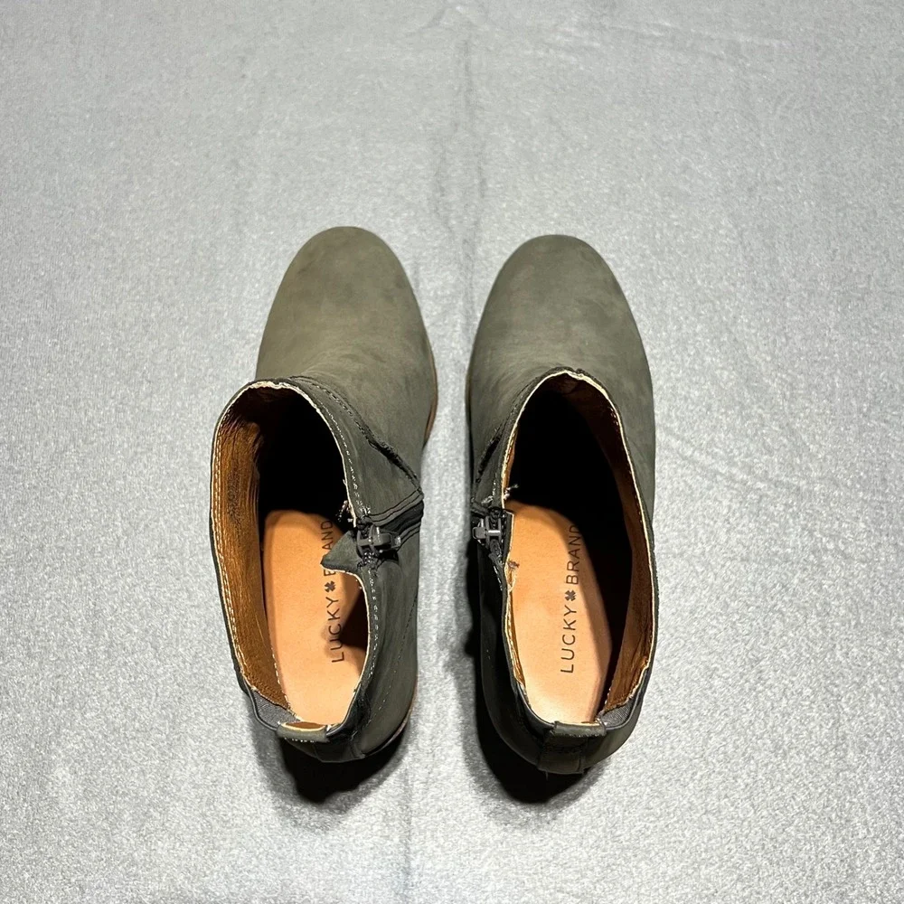 Lucky Brand Zanya Olive Leather Wedge Ankle Booties Grey Taupe Size 9.5 M